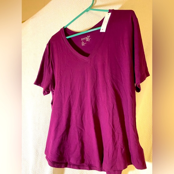 Maroon V Neck - Picture 3 of 3